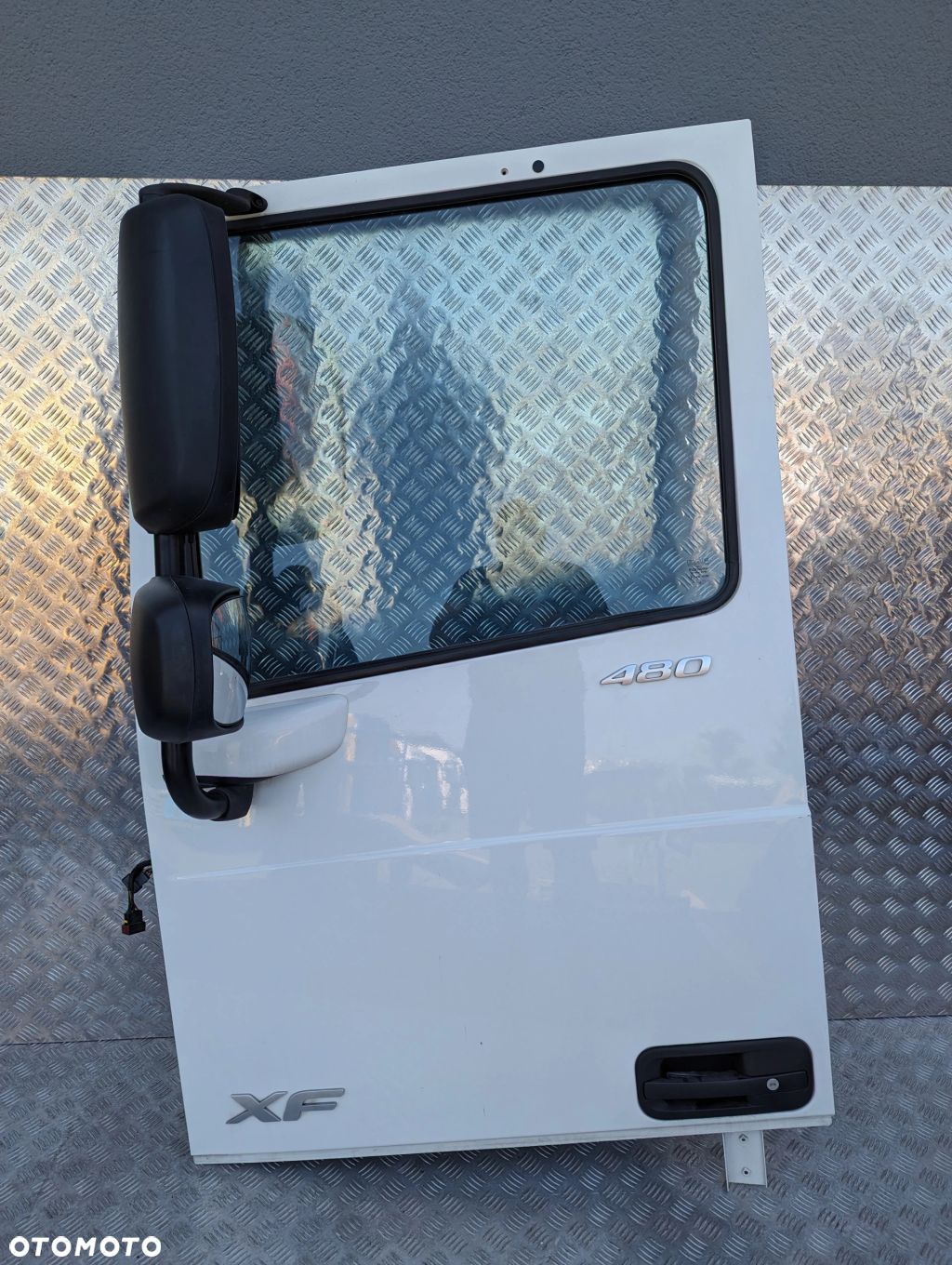 DRZWI KOMPLETNE LEWE DAF XF 106 LIFT - 1