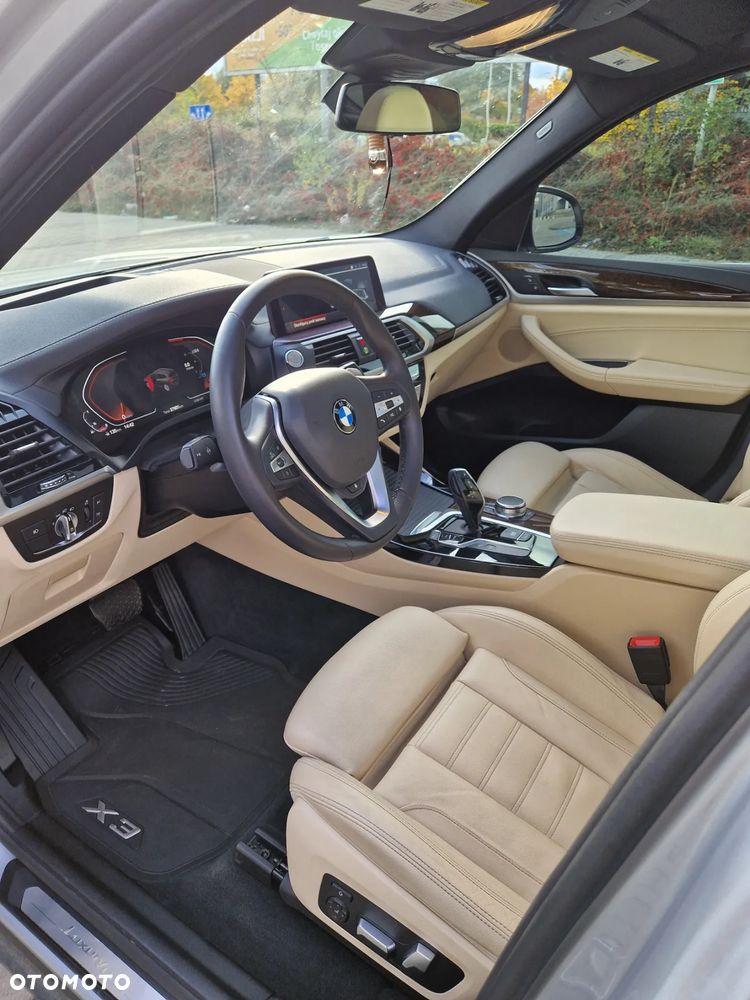 BMW X3 xDrive30i Luxury Line - 14