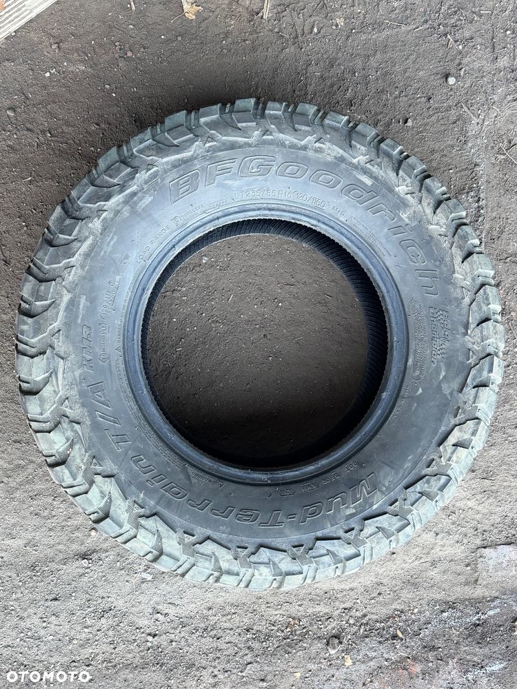 Opony BFGoodrich Mud-Terrain All-Terrain T/A KM3 235/85/16 5szt - 2