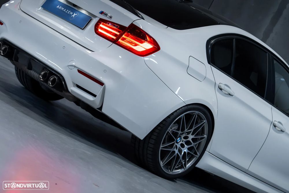 BMW M3 Auto - 6