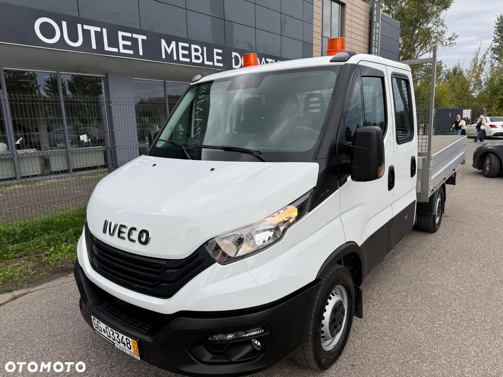 Iveco Daily 35S180, 3.0 180KM, Doka 7os., Niski przebieg, Zadbane - 11