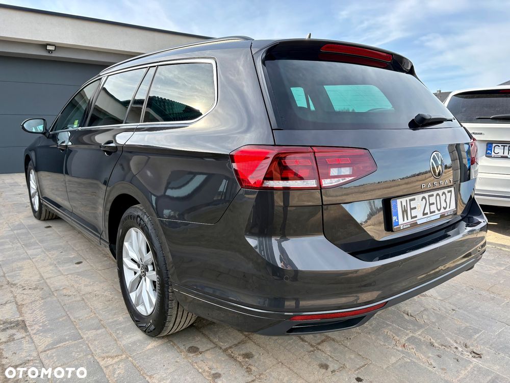 Volkswagen Passat - 7
