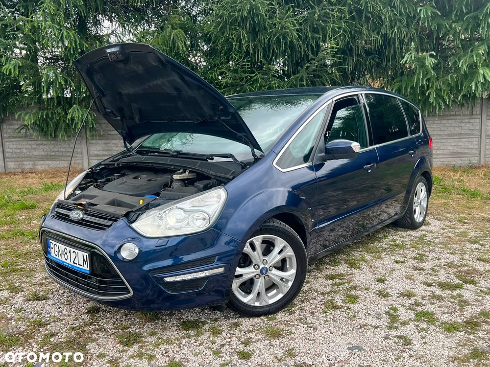 Ford S-Max - 12