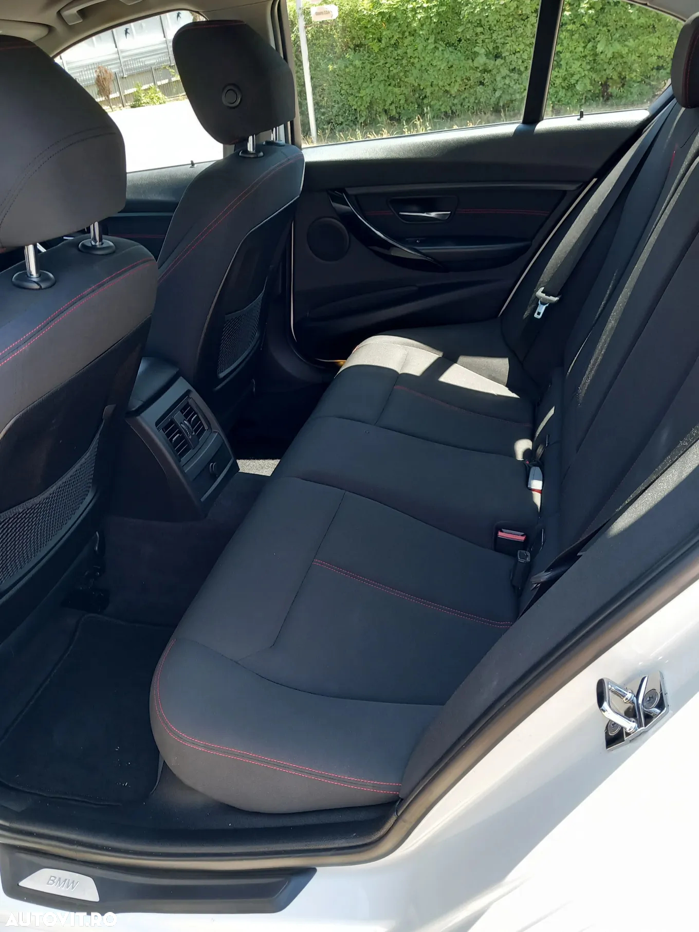 BMW Seria 3 320d Sport Line - 20