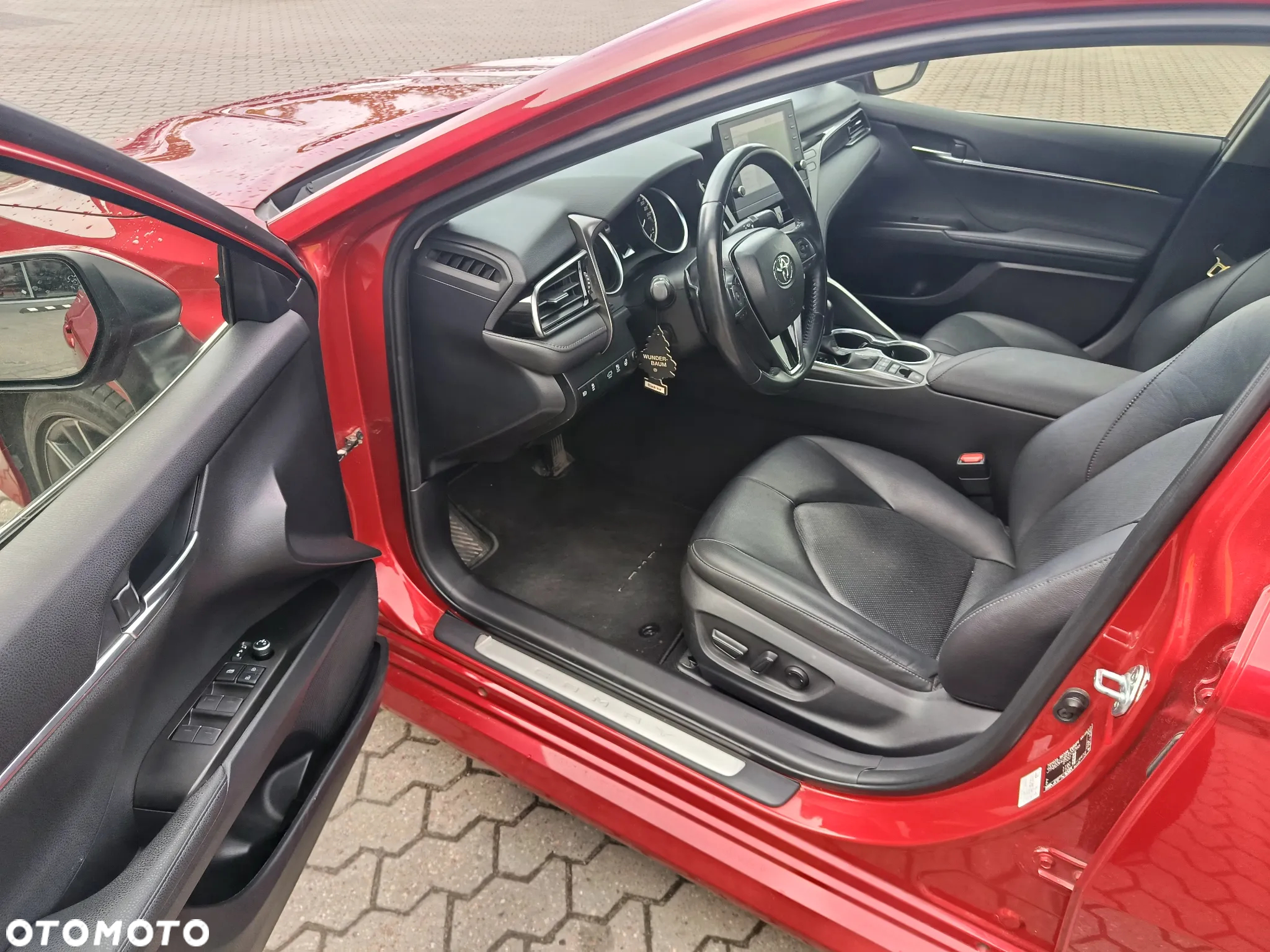 Toyota Camry 2.5 Hybrid Executive CVT - 5