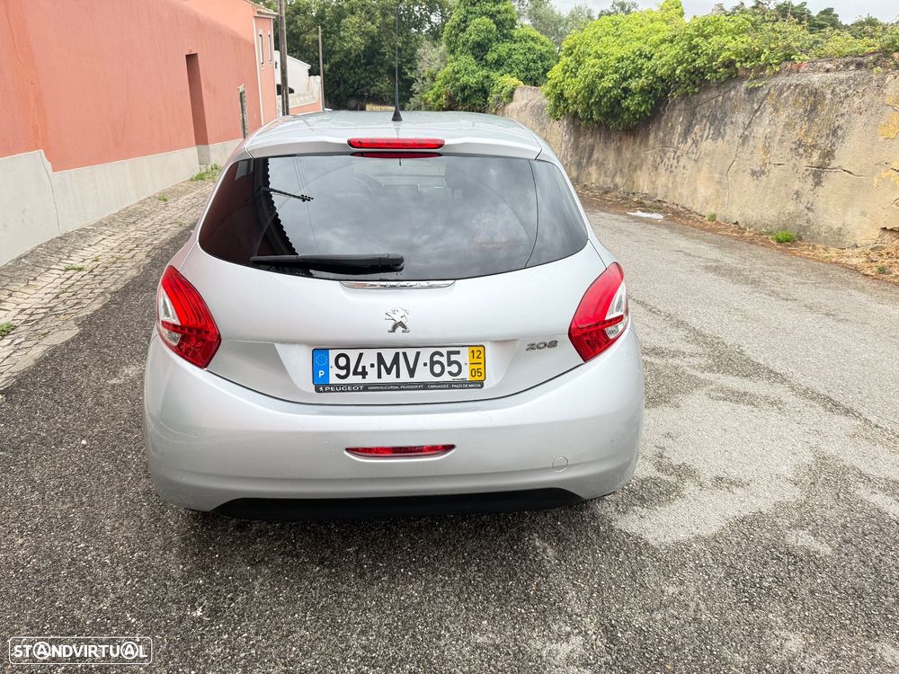 Peugeot 208 1.4 HDi Active - 8