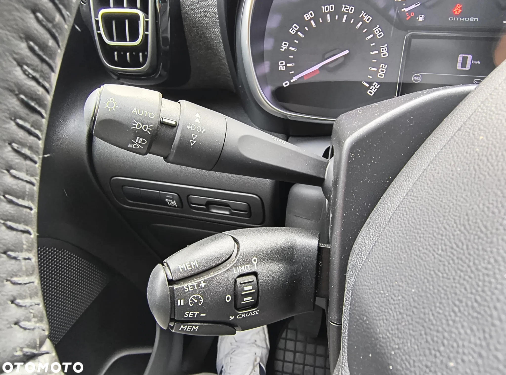 Citroën C3 Aircross 1.2 PureTech Shine S&S - 13