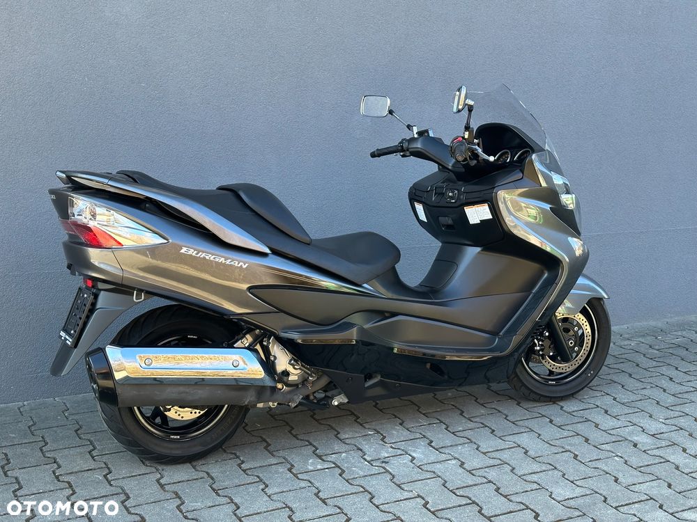 Suzuki Burgman - 5