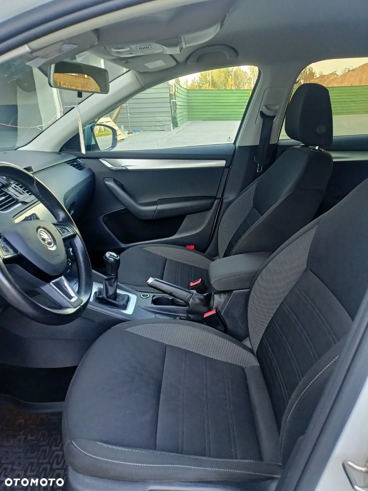 Skoda Octavia 2.0 TDI Ambition - 6