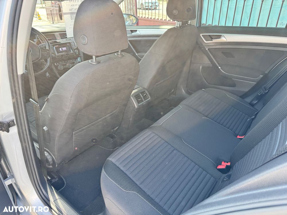 Volkswagen Golf 1.2 TSI BlueMotion Technology Cup - 14