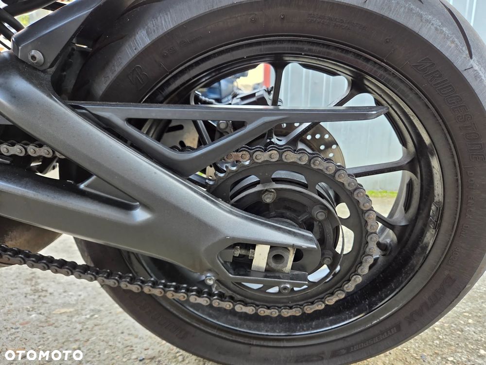 Yamaha XSR - 30