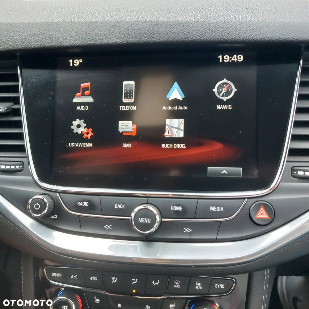 Opel Astra V 1.4 T Dynamic S&S - 9