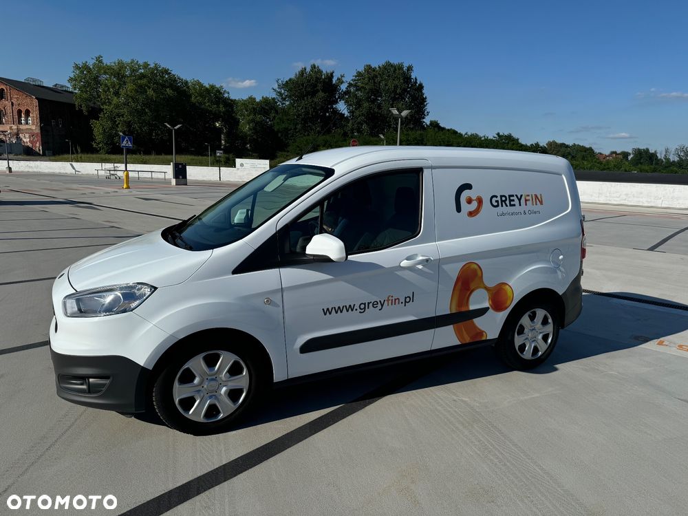 Ford Transit Courier - 1