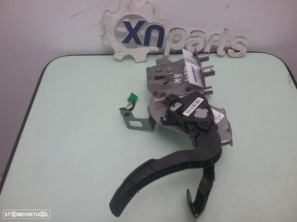 PEDAL DO ACELERADOR E EMBRAIAGEM RENAULT MEGANE IV Hatchback (B9A/M/N_) 1.5 dCi... - 2