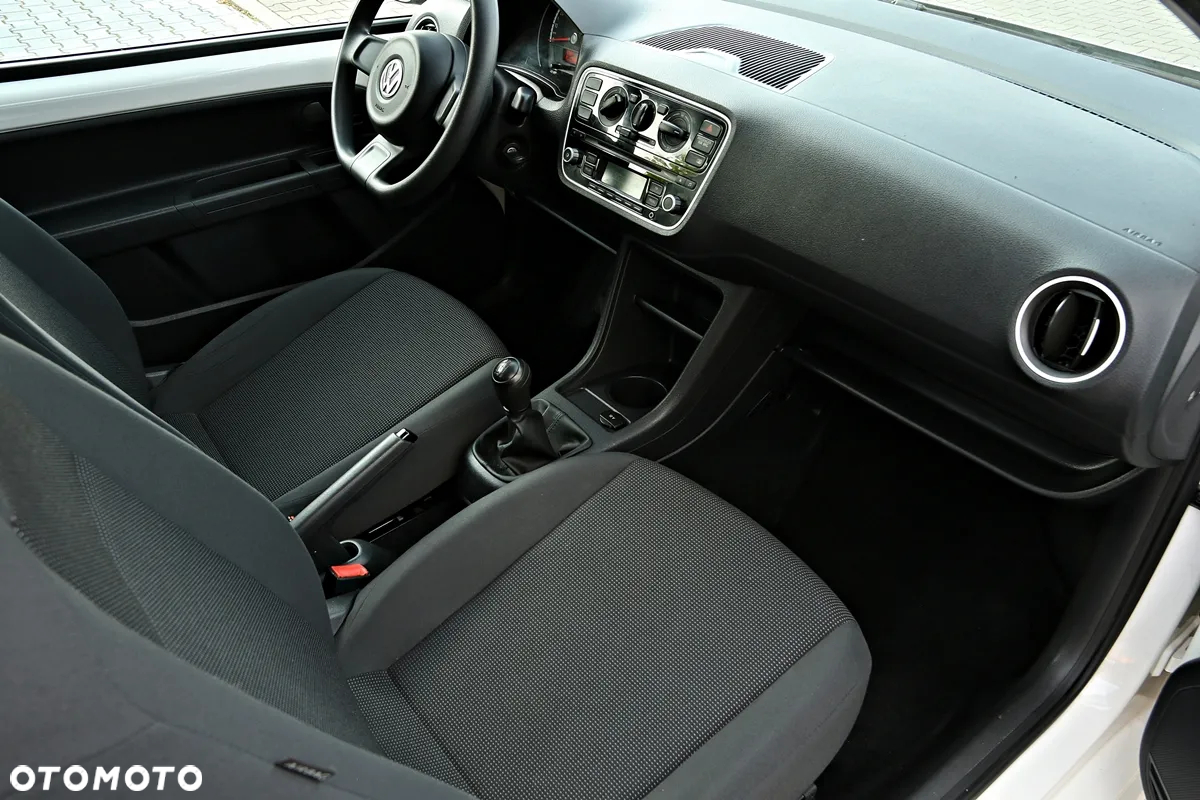 Volkswagen up! white - 6