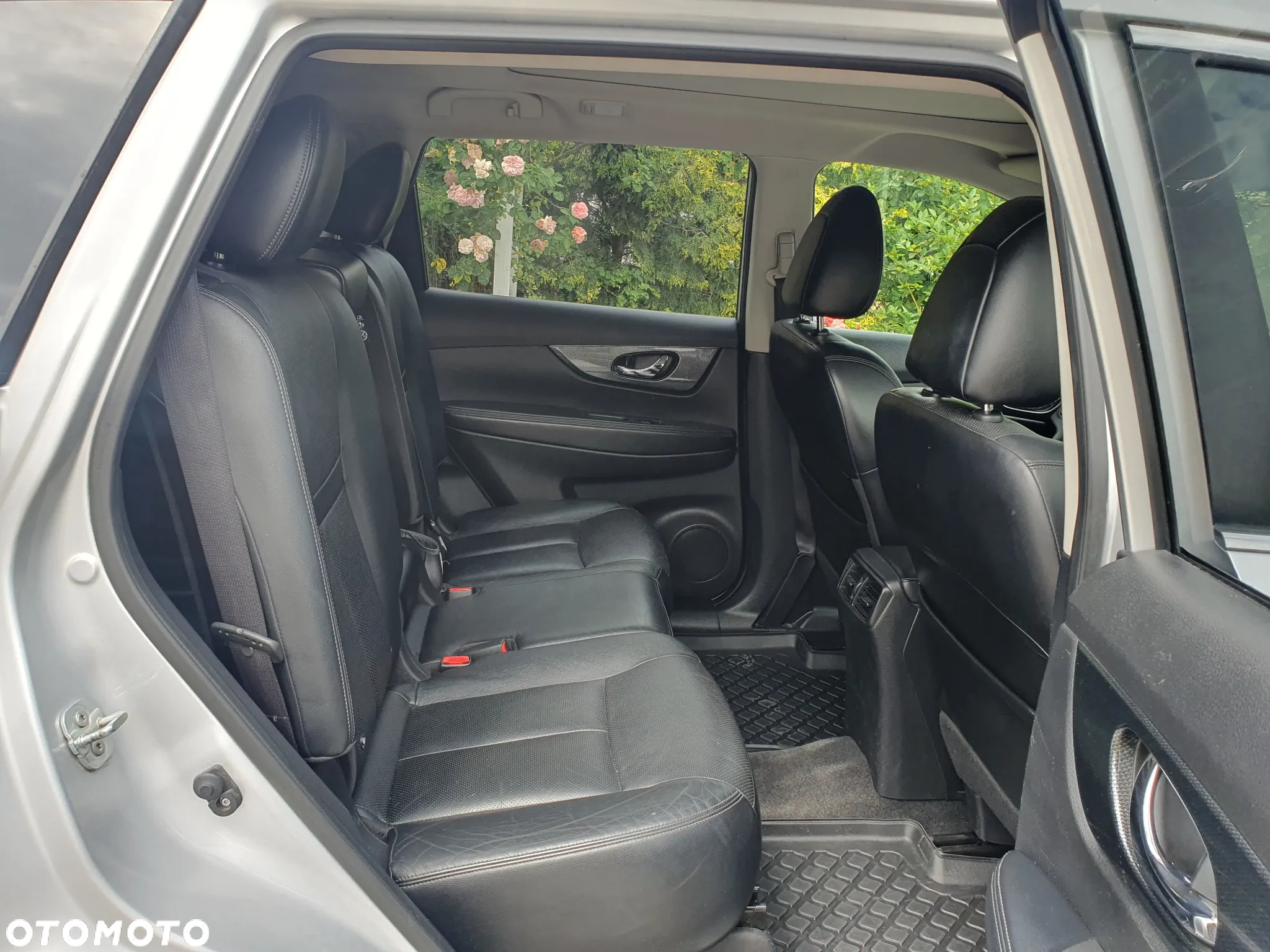 Nissan X-Trail 1.6 DCi Acenta Xtronic 2WD - 24