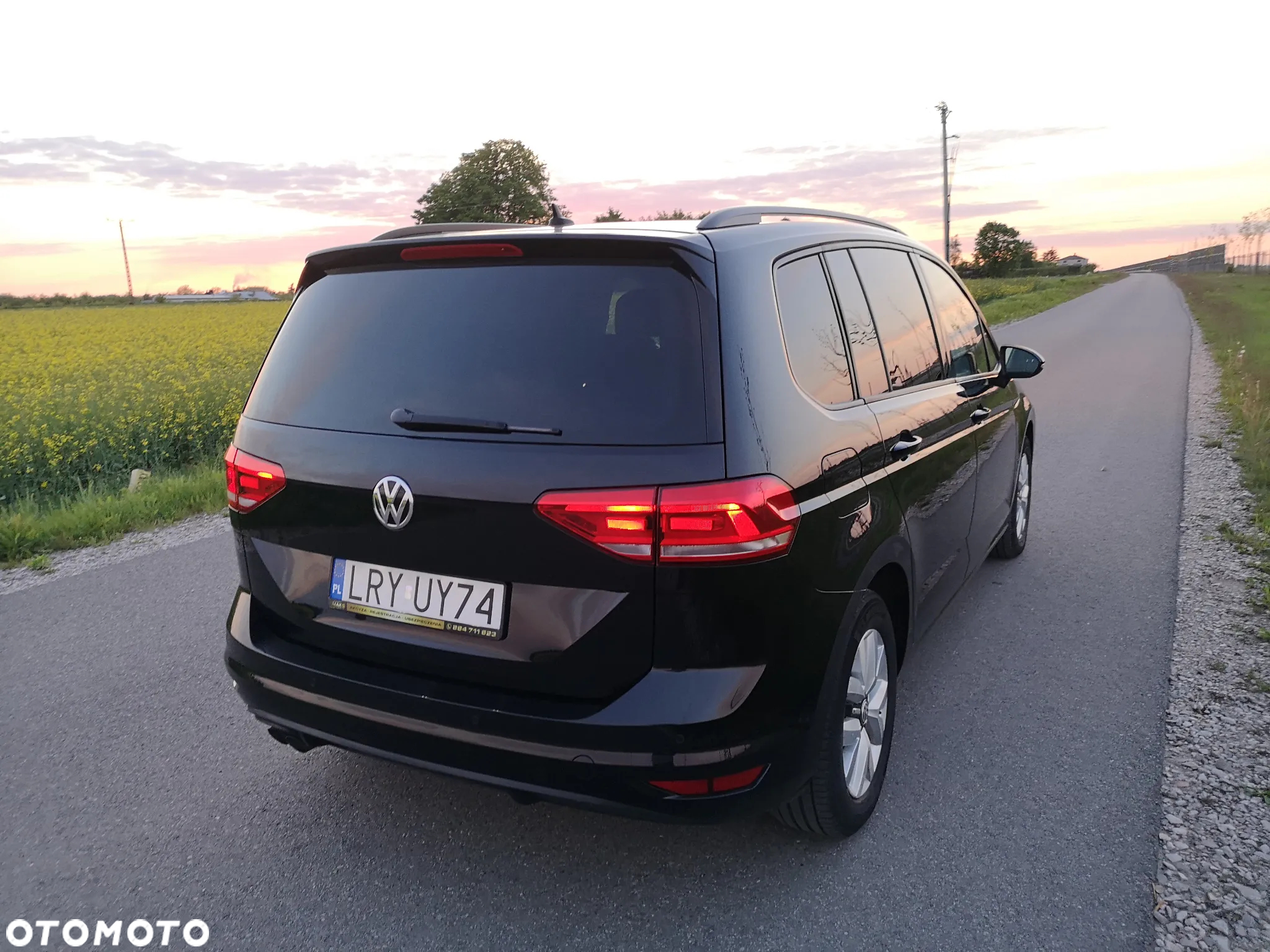 Volkswagen Touran 2.0 TDI SCR DSG Comfortline - 36