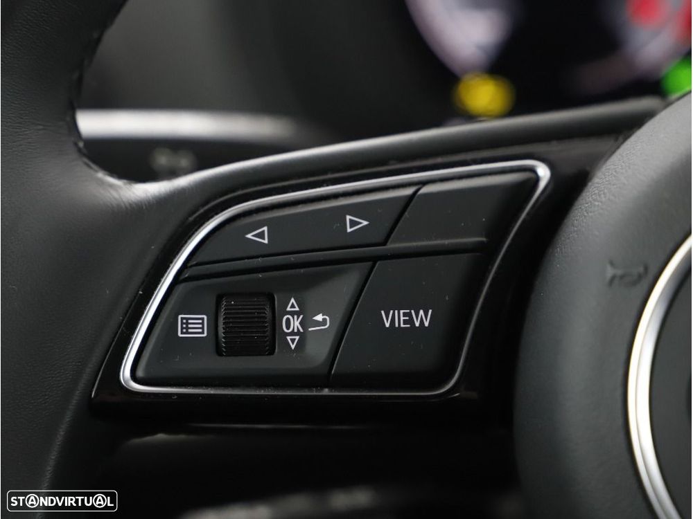 Audi Q2 30 TFSI Advanced - 30