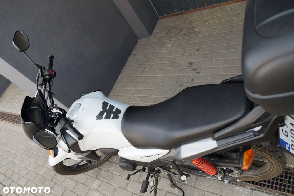 Honda CBF - 8