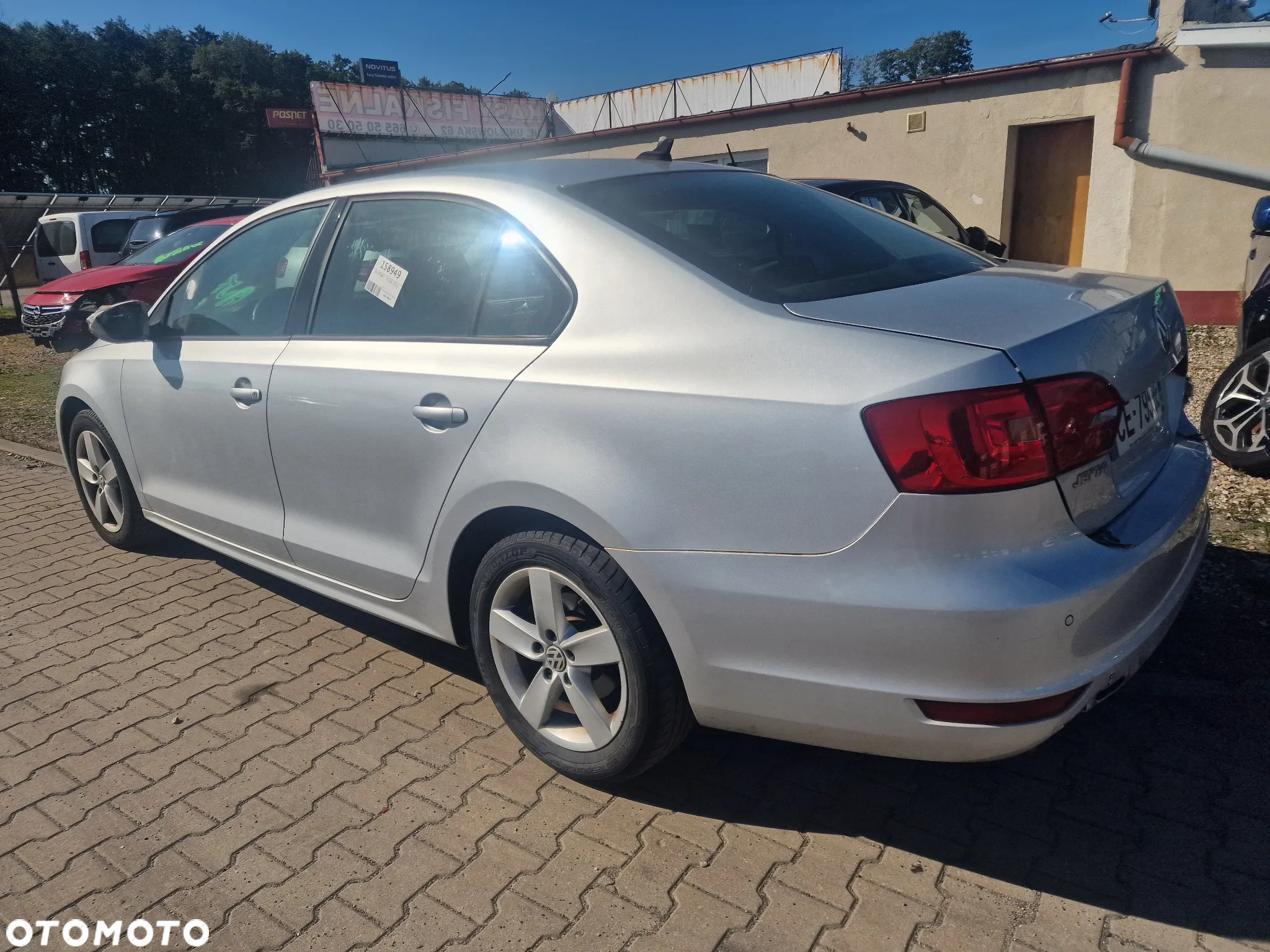 Volkswagen Jetta 1.6 TDI Blue Motion Technology Comfortline - 6