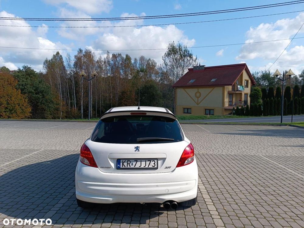 Peugeot 207 - 4