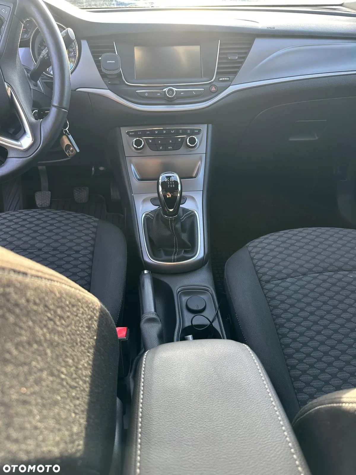 Opel Astra V 1.4 T Enjoy - 16