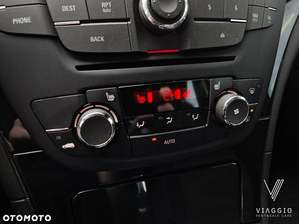 Opel Insignia 2010
