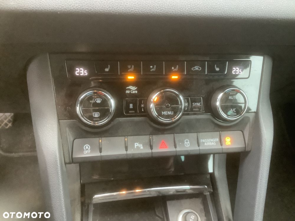 Skoda Karoq 1.6 TDI SCR DSG Ambition - 8