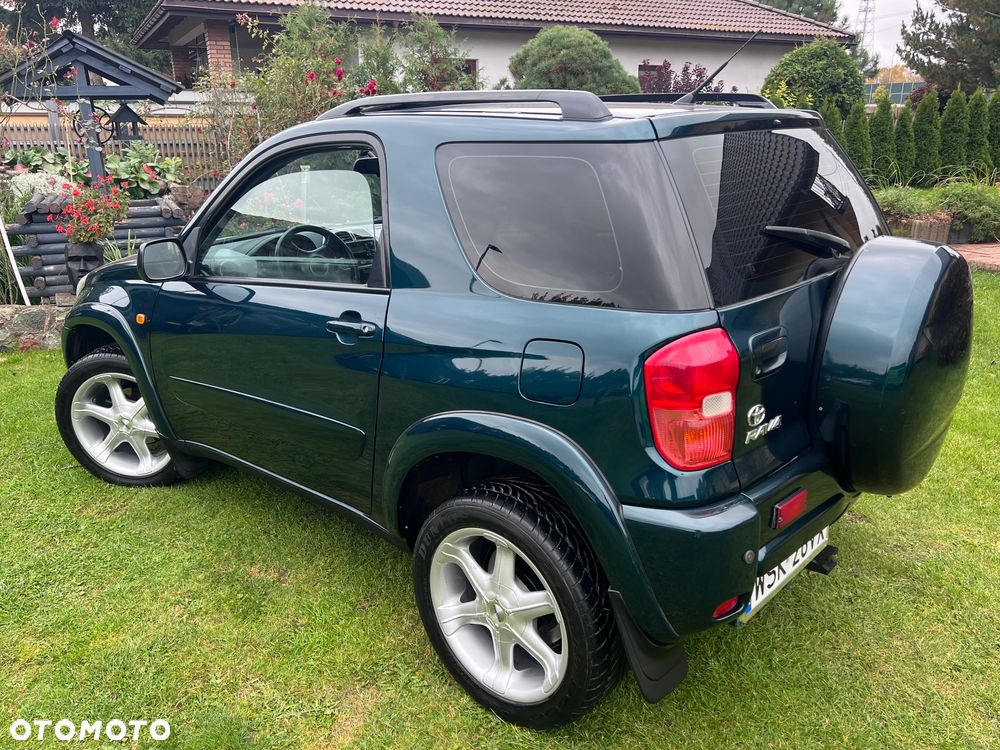 Toyota RAV4 2.0 VVT-i 4x4 - 28