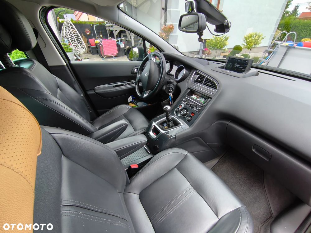Peugeot 5008 2.0 HDi Allure - 8