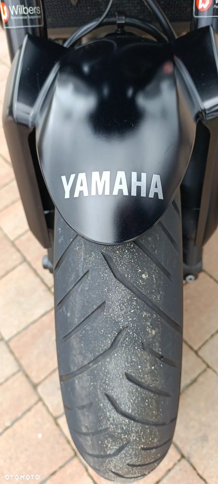 Yamaha MT - 17