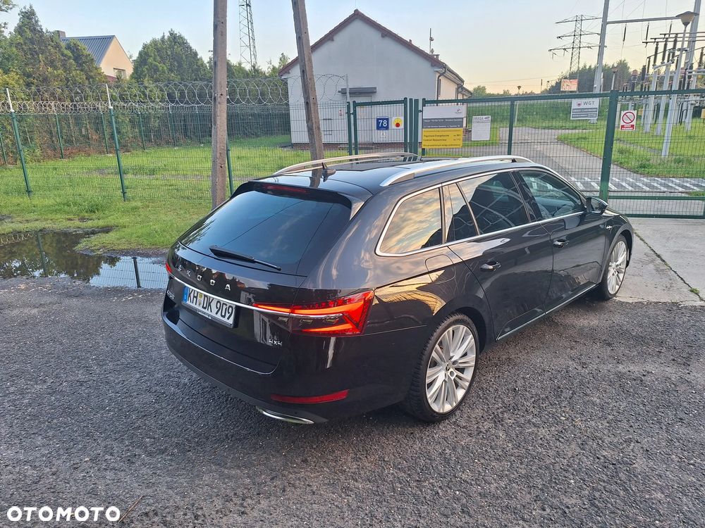 Skoda Superb 2.0 TDI 4x4 L&K DSG - 4