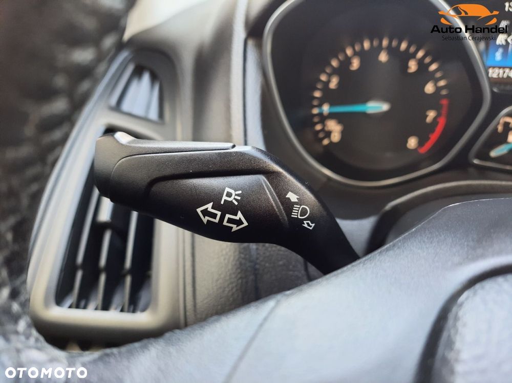 Ford Focus 1.0 EcoBoost STart-Stopp-System TITANIUM - 19