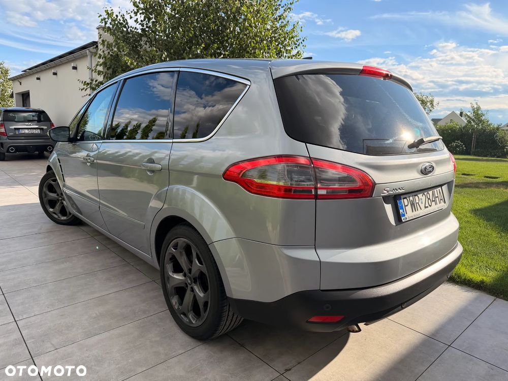 Ford S-Max 2.0 TDCi DPF Titanium - 17