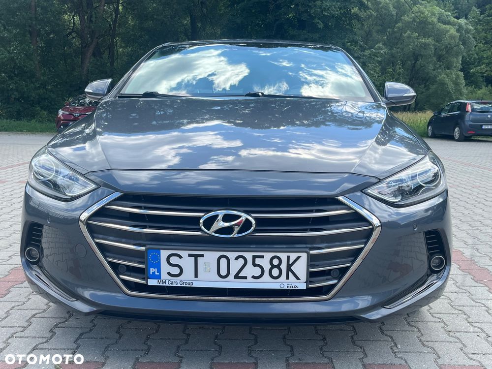 Hyundai Elantra 1.6 Style - 2