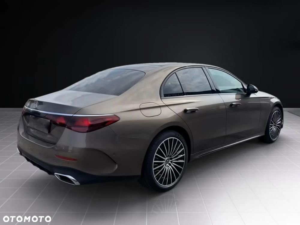 Mercedes-Benz Klasa E 220 d mHEV 4-Matic AMG 9G-Tronic - 7