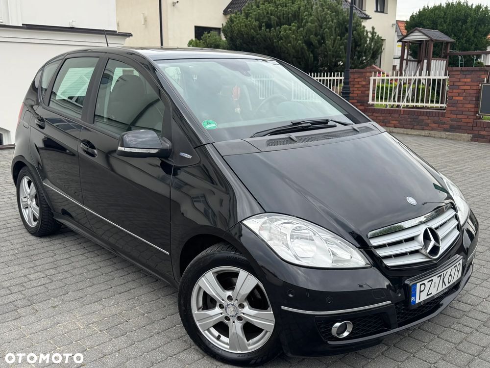 Mercedes-Benz Klasa A 150 BlueEFFICIENCY Avantgarde - 24
