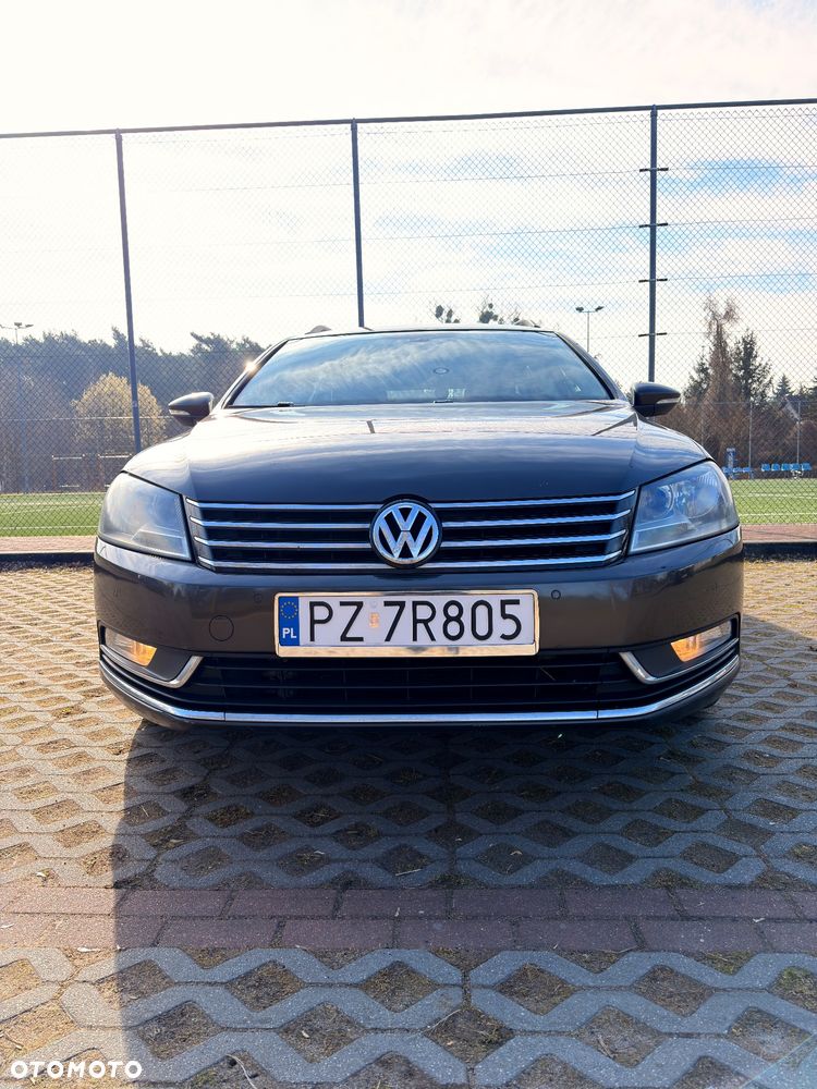 Volkswagen Passat 1.6 TDI Comfortline - 21