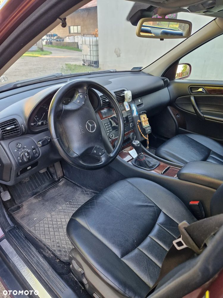 Mercedes-Benz Klasa C 200 CDI Elegance - 6