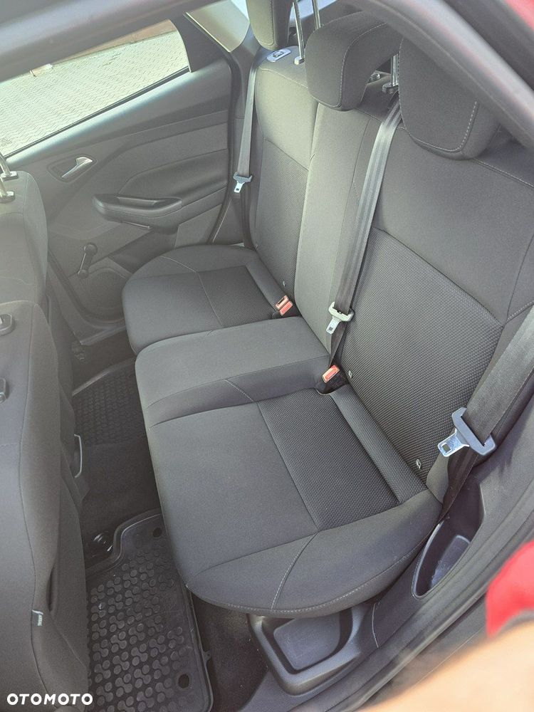 Ford Focus - 19