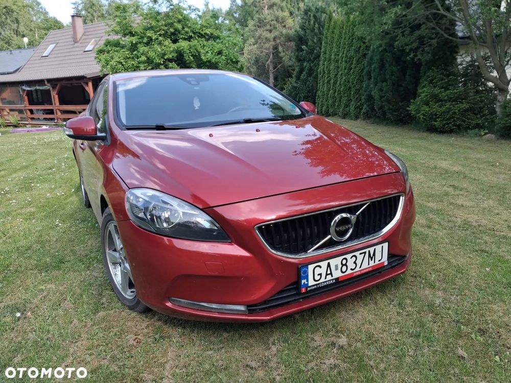 Volvo V40 D2 Geartronic Momentum - 1