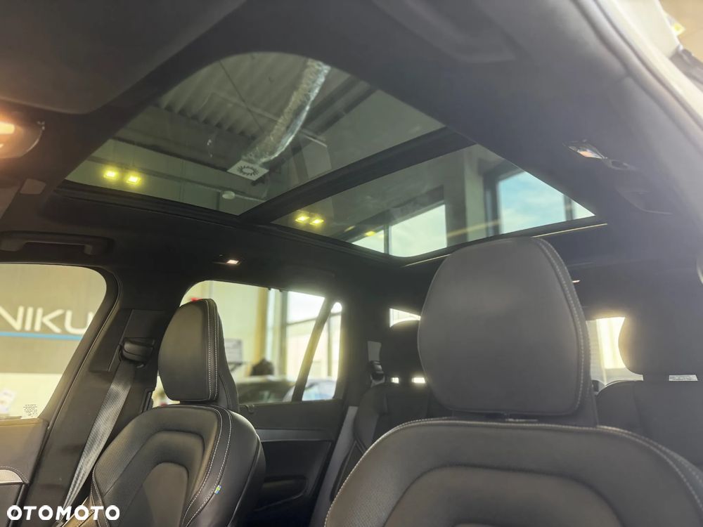 Volvo XC 90 B5 D AWD Ultimate Dark - 39