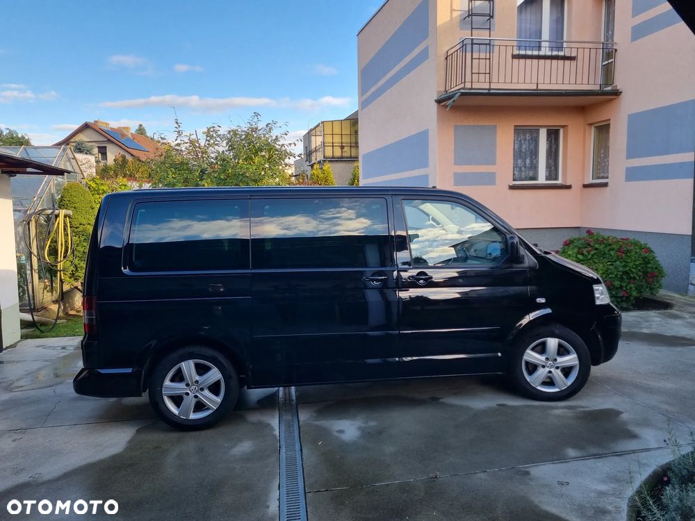 Volkswagen Multivan - 7