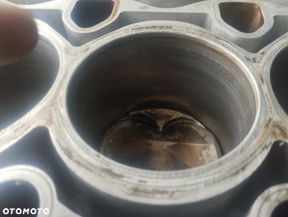 BLOK DÓŁ SILNIKA TŁOKI BMW E81 E87 116 1.6i 2011 ROK KOD: N45B16AC - 12