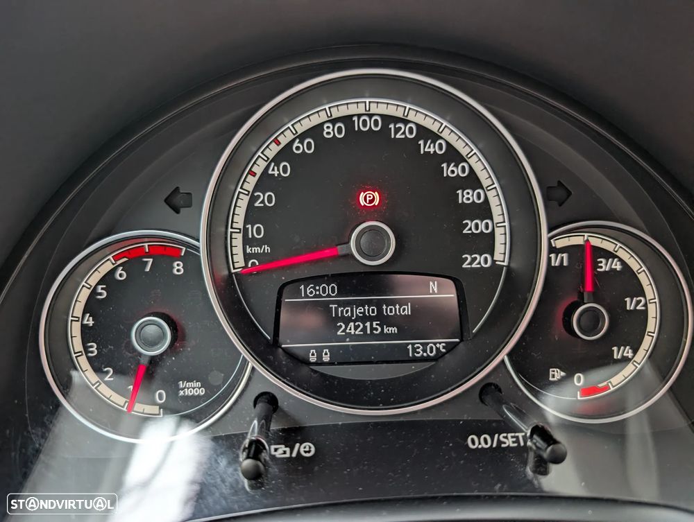 VW Up! 1.0 High Auto - 6