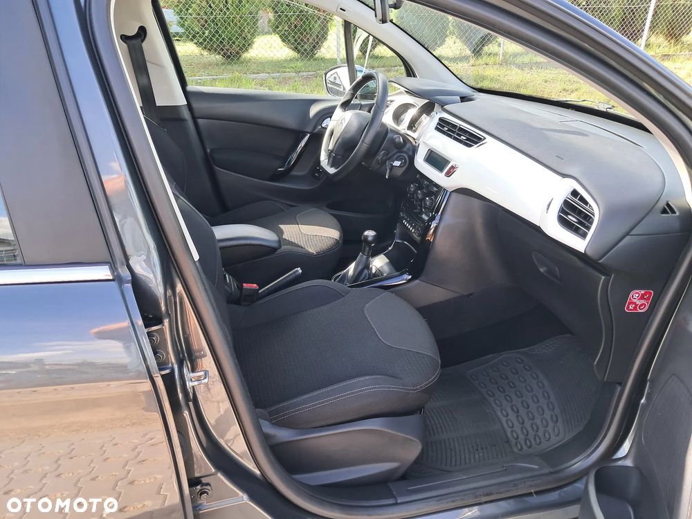 Citroën C3 Pure Tech (VTi) 82 Exclusive - 18