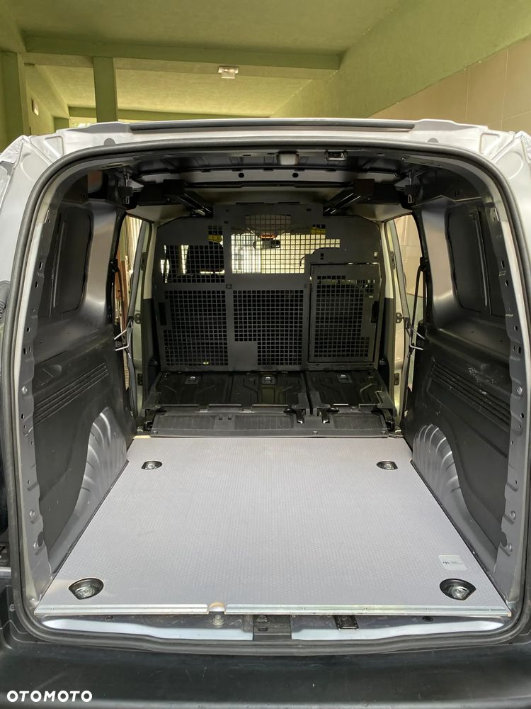 Toyota Proace City 1.5 D-4D Long 2,4t Active (bryg.) - 8