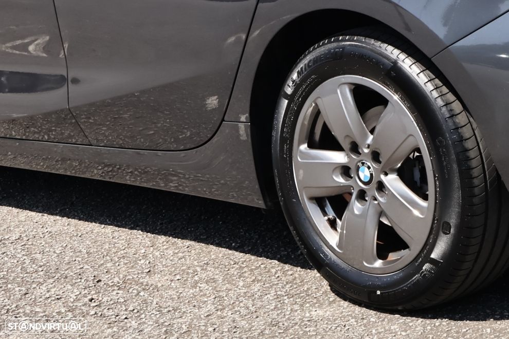 BMW 118 i Auto - 5