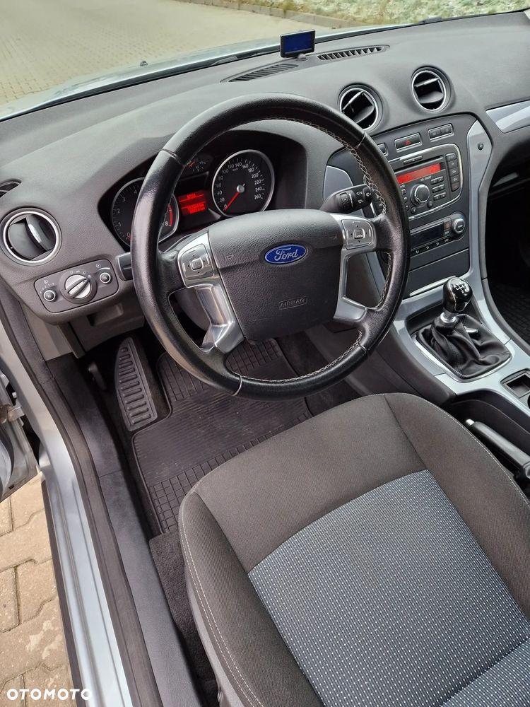 Ford Mondeo 1.6 T Gold X - 3