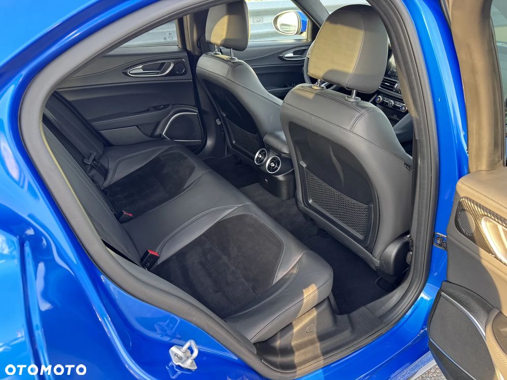 Alfa Romeo Giulia 2.9 Bi Turbo V6 Quadrifoglio - 15
